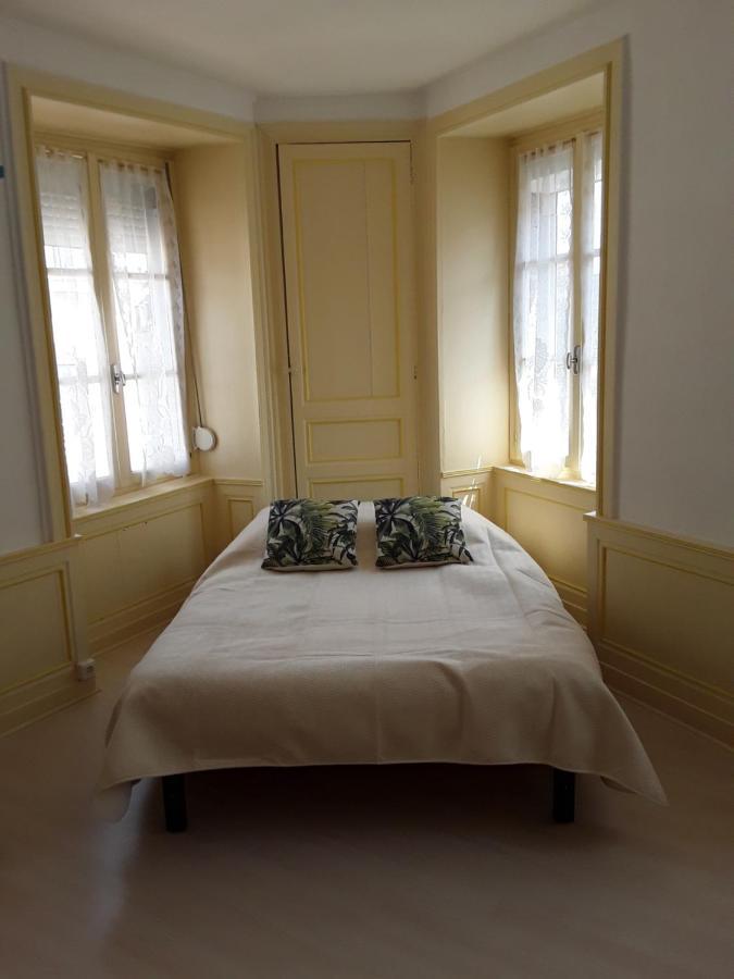 Les 3 Couronnes Apartment Гранвил Екстериор снимка
